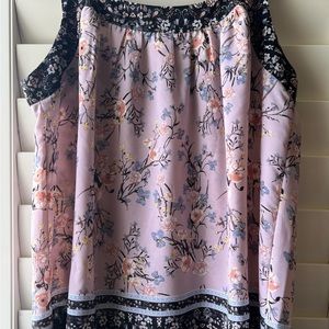 Romantic Knox Rose sleeveless blouse